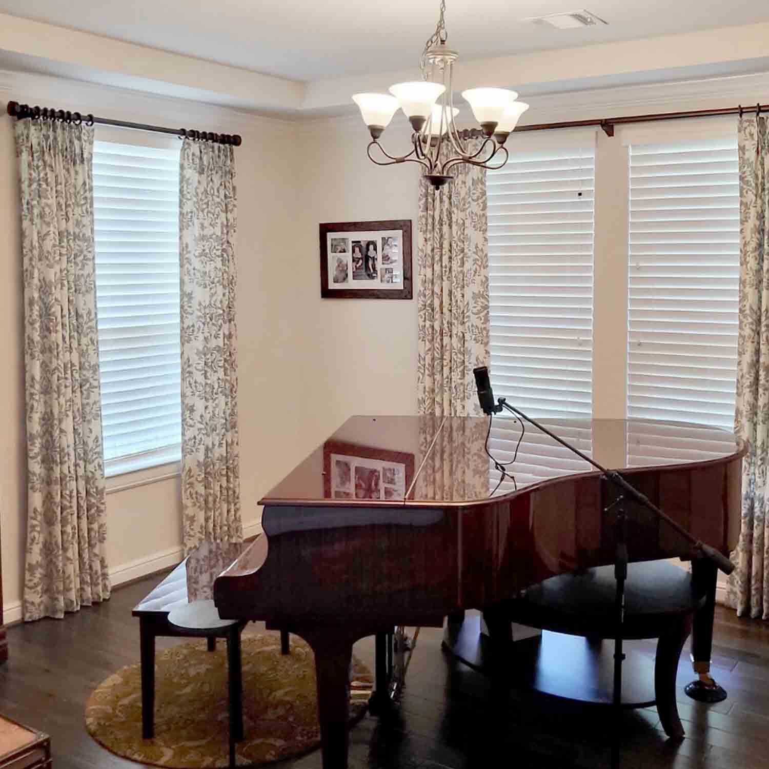 Image without a name